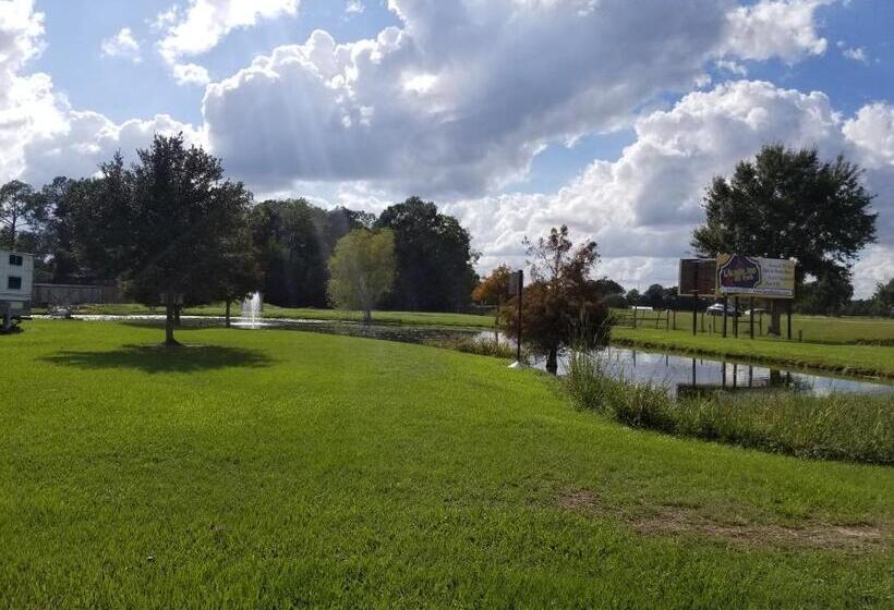 基本间, L'acadie Inn & Rv Park