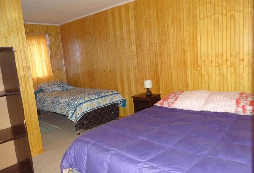 스탠다드 트리플 룸, Hostal Santa Fe