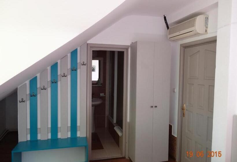 스탠다드 룸, Pensiunea Casa Harghita
