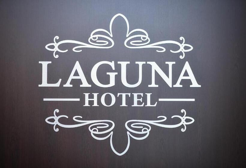 اتاق استاندارد سه نفره, Laguna