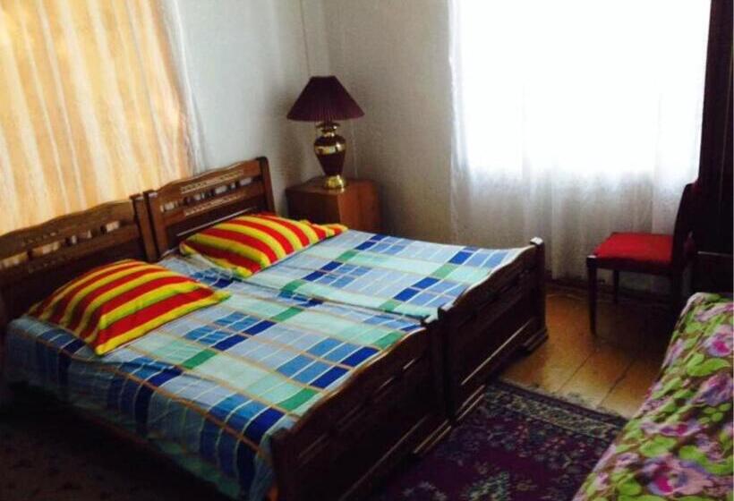 اتاق استاندارد, Tamar Guest House