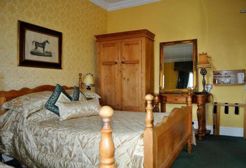 اتاق استاندارد سه نفره, Highfield House Guesthouse