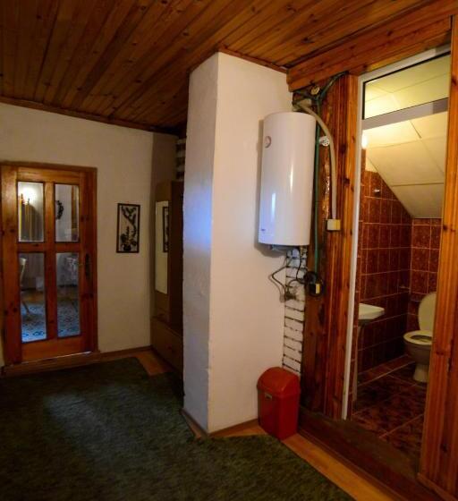 패밀리 룸, Topuzovi Guest House