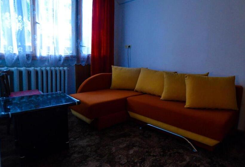 Quarto Familiar, Topuzovi Guest House