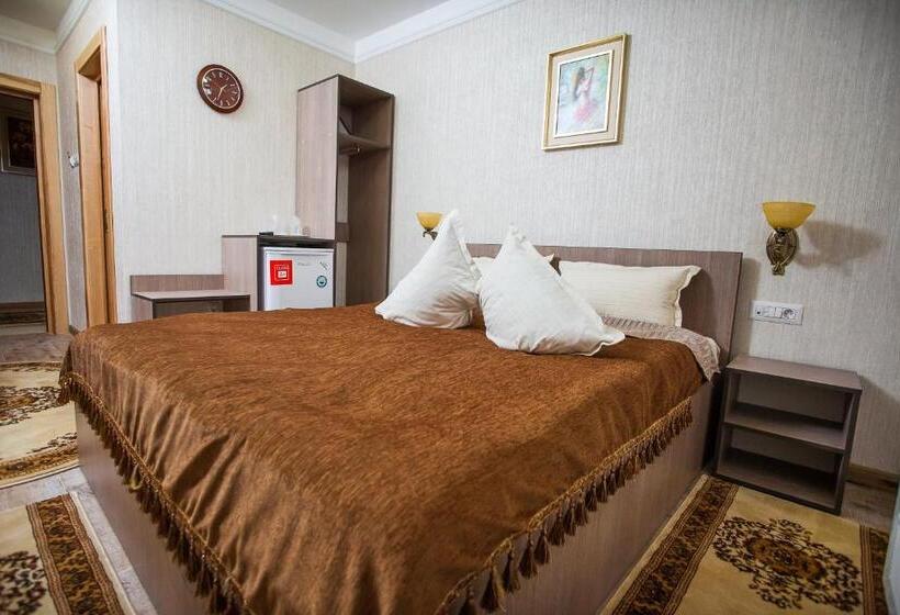 Quarto Estandar, Pensiunea Bianca
