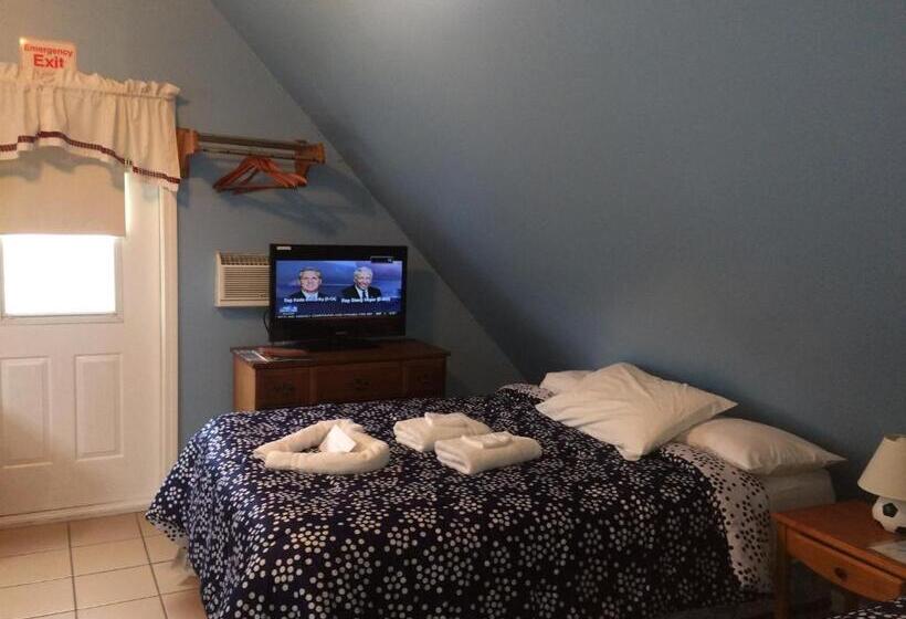 Номер Стандарт 2 Двуспальные Кровати, The New Oceanic Inn