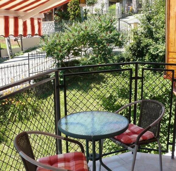 Четырехместный Номер Стандарт, Hejő Apartman
