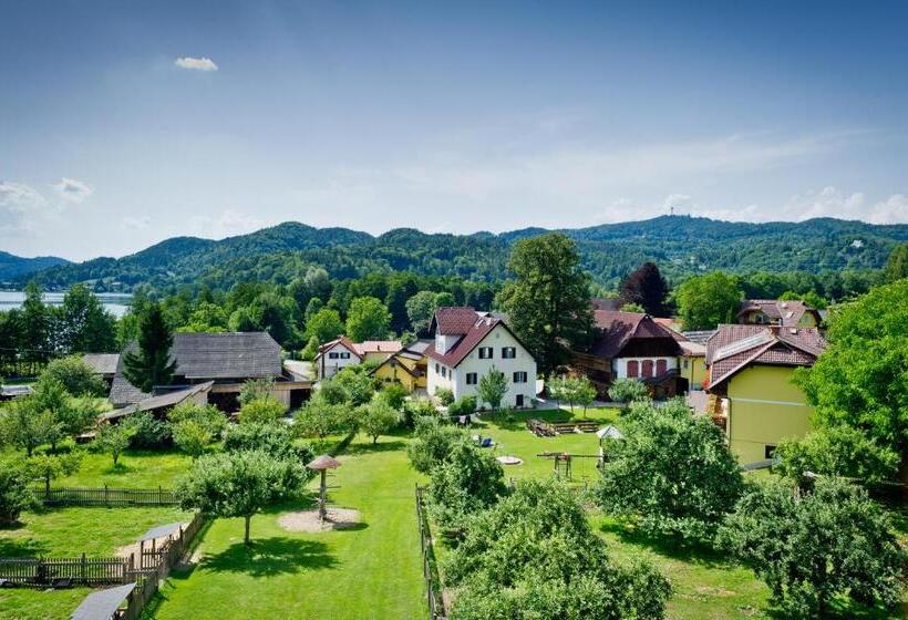 Студия Стандарт, Bauernhof Liendl