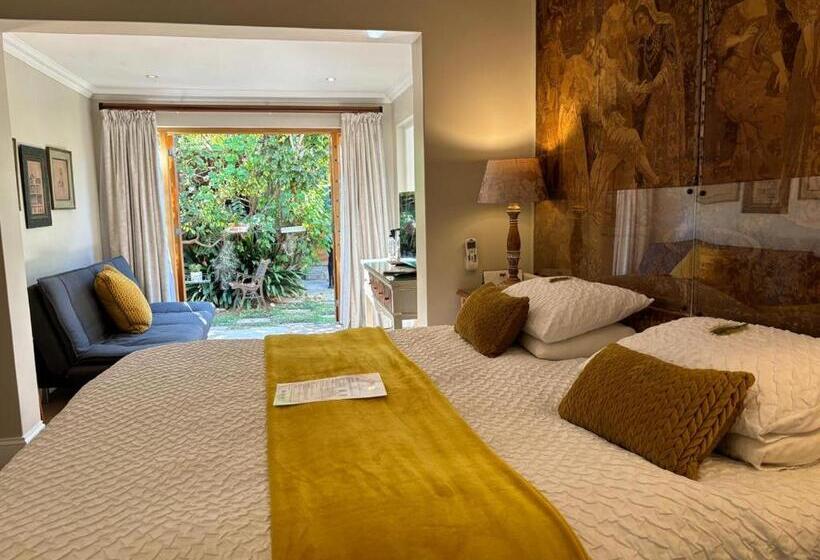 패밀리 룸, La Pension Guest House