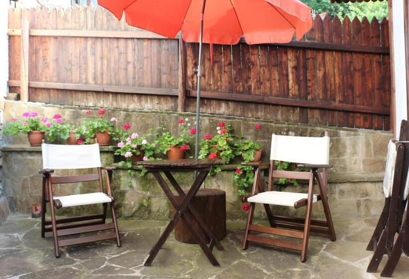 패밀리 룸, Guest House The Old Lovech