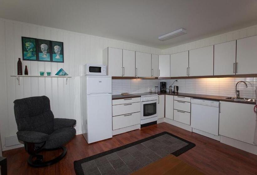 Апартаменты 2 Спальни, Kristina Apartment & Alma House