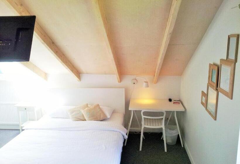 اتاق کلاسیک خانوادگی, Sakà Vacation House