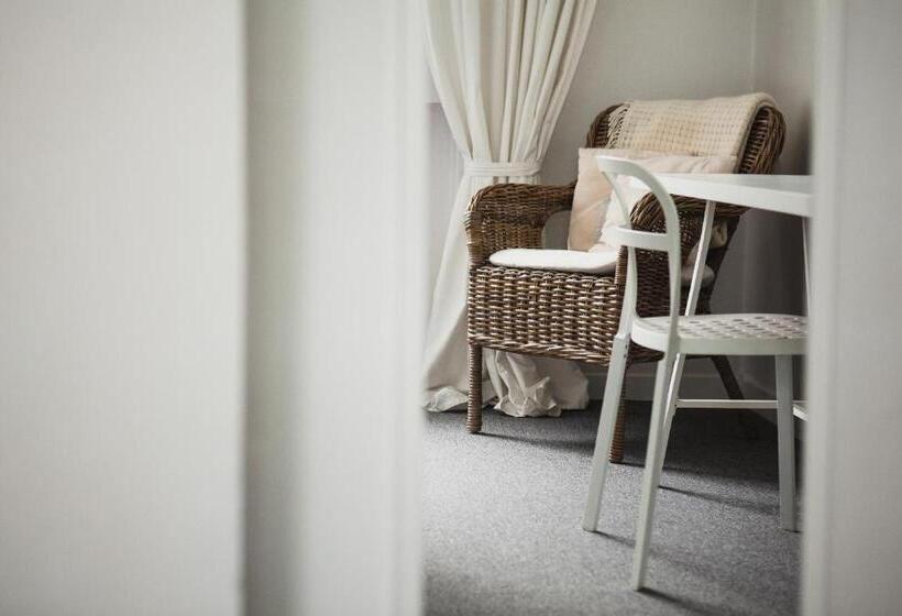 اتاق استاندارد, Sakà Vacation House