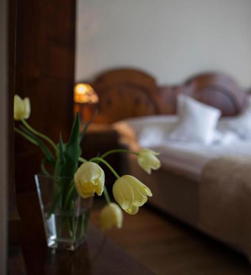 استودیوی استاندارد, Ludo Apartman Hotel & Spa