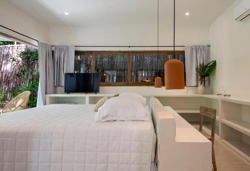 Quarto Deluxe, Pousada Seis E Meia