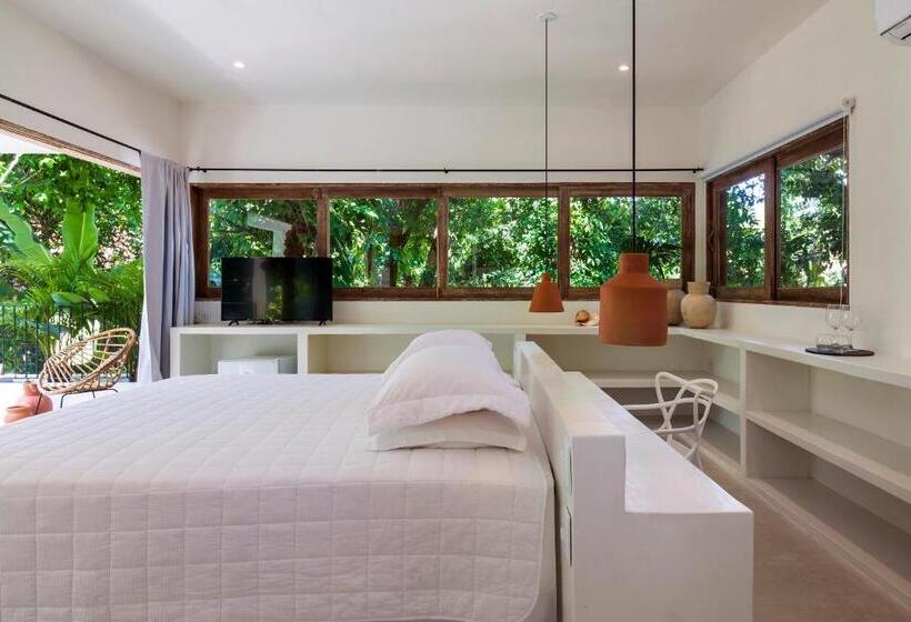 Quarto Deluxe, Pousada Seis E Meia