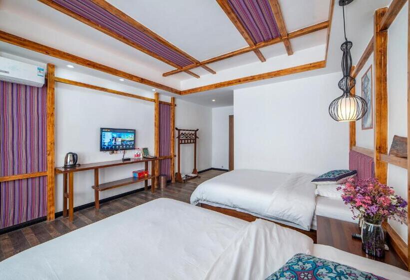 带2个双人床的标准工作室, Zhangjiajie Highlights Guesthouse