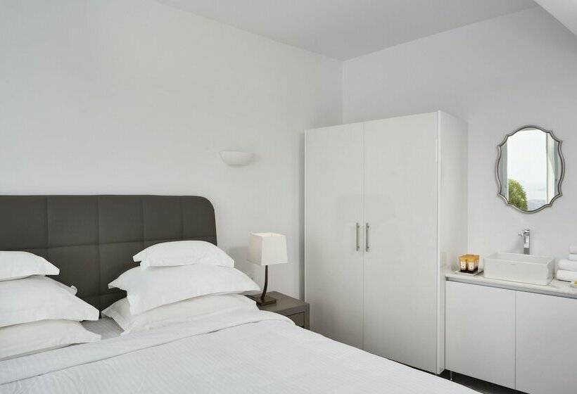 וילה בת 2 חדרי שינה, Canaves Elefas Villas