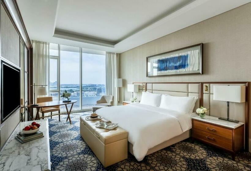 اتاق سوپریور با تخت بزرگ, Grand Plaza Mövenpick