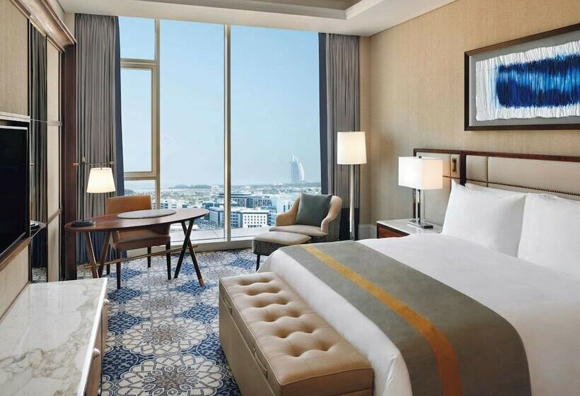اتاق اجرایی با چشم‌انداز دریا, Grand Plaza Mövenpick