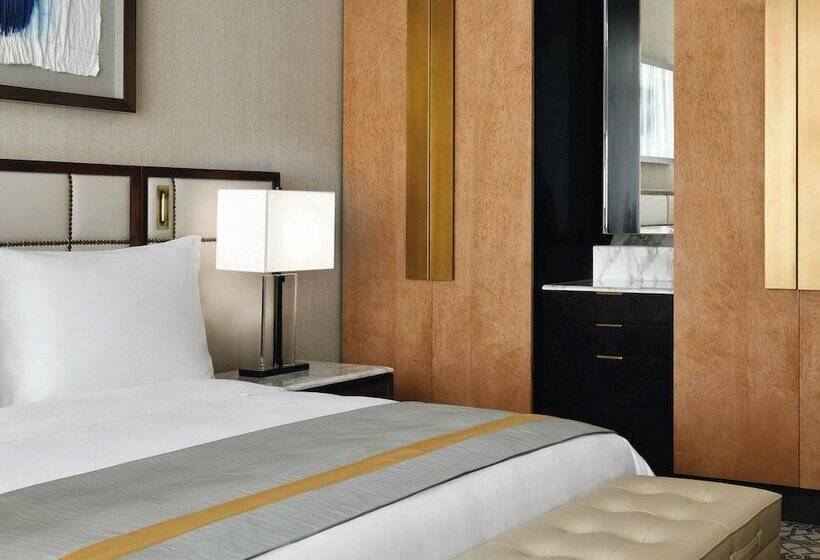 اتاق سوپریور با چشم‌انداز دریا, Grand Plaza Mövenpick