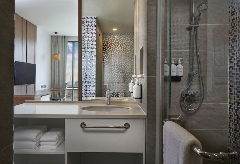 اتاق استاندارد با تخت دوبل, Holiday Inn & Suites Saigon Airport, An Ihg