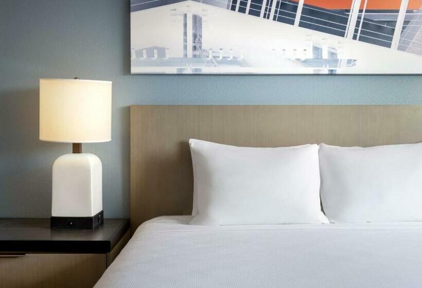 Студия Стандарт, Hyatt House San Jose Airport