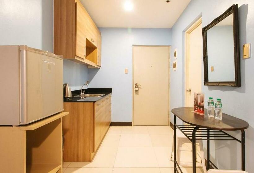 استودیوی استاندارد, Reddoorz Plus @ Kamuning Quezon City