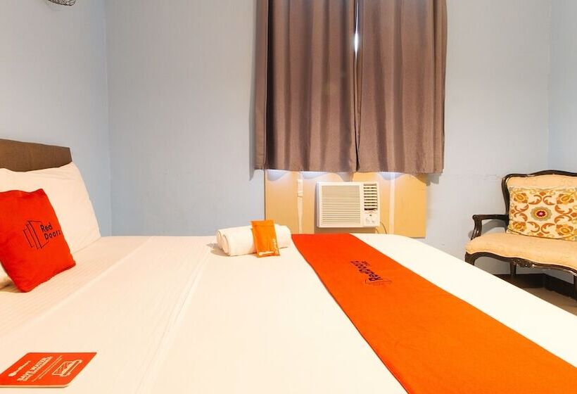 استودیوی استاندارد, Reddoorz Plus @ Kamuning Quezon City