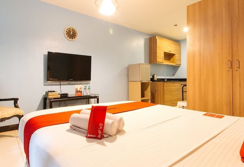 استودیوی استاندارد, Reddoorz Plus @ Kamuning Quezon City