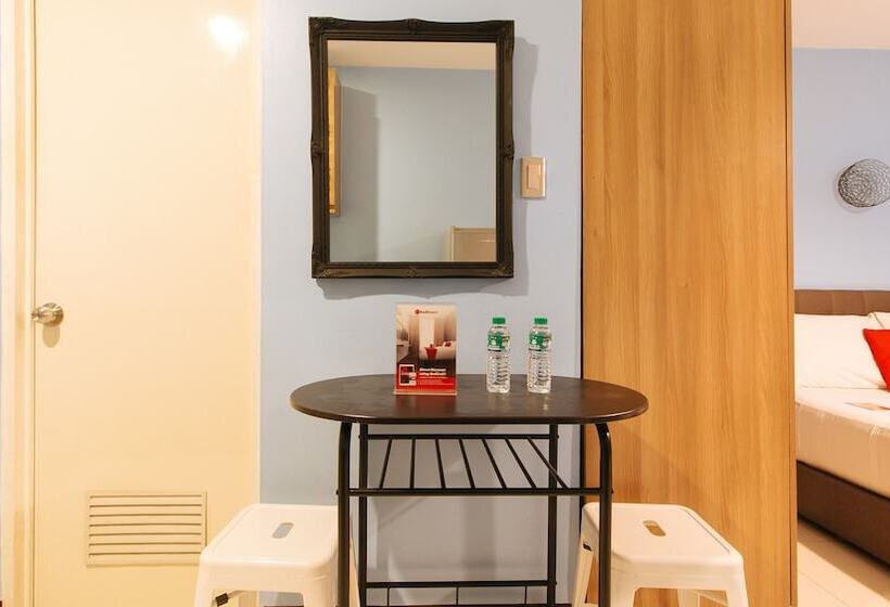 استودیوی استاندارد, Reddoorz Plus @ Kamuning Quezon City