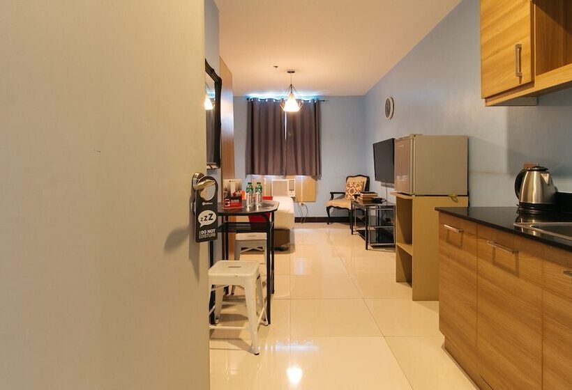 استودیوی استاندارد, Reddoorz Plus @ Kamuning Quezon City