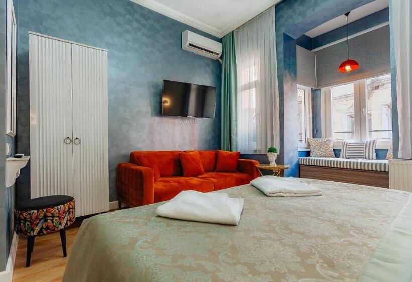 Трехместный Номер Deluxe, Taksim Bi Center Suites