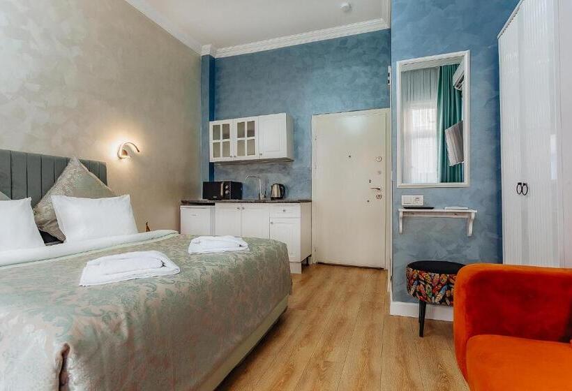 デラックストリプルルーム, Taksim Bi Center Suites