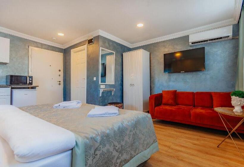 Номер Стандарт Трехместный, Taksim Bi Center Suites