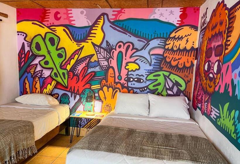 اتاق لوکس, Supertramp Hostel Machupicchu