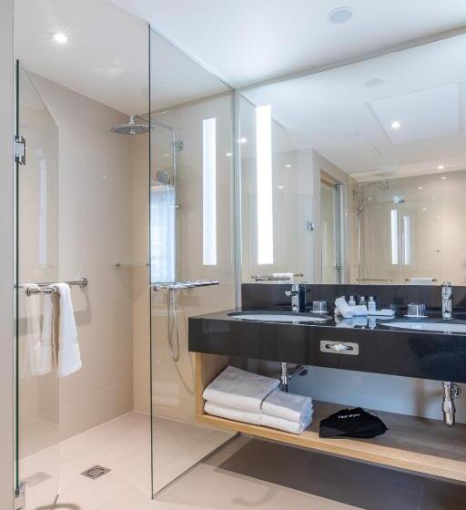 Premium room w/ mountain view, Radisson Blu Hotel & Residences