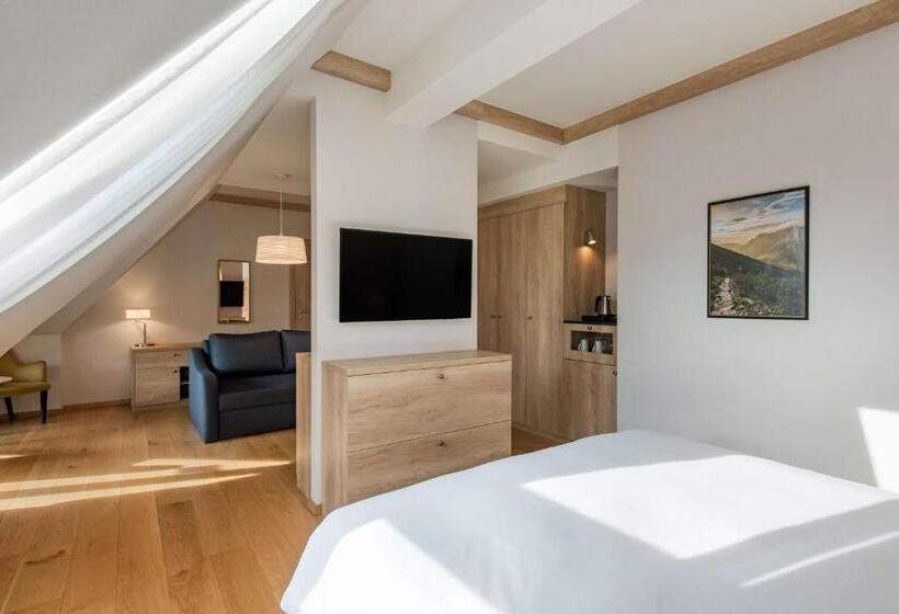Полулюкс Вид на Горы, Radisson Blu Hotel & Residences