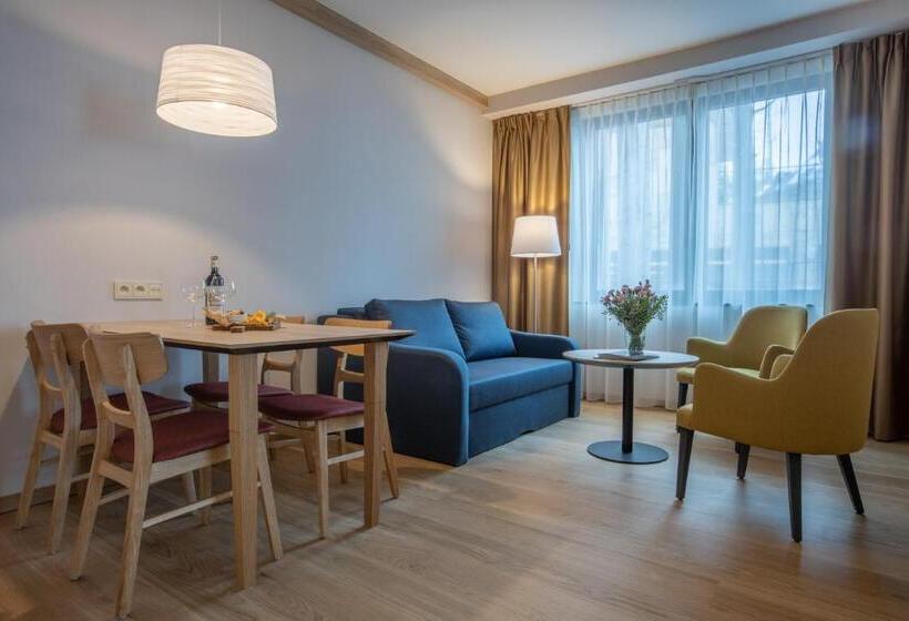 Люкс Вид на Горы, Radisson Blu Hotel & Residences