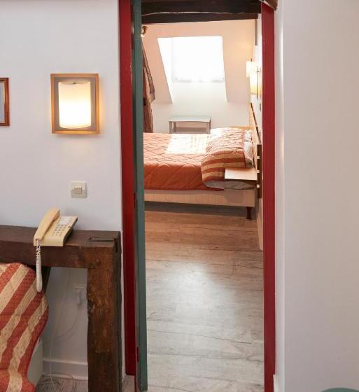 Семейный Номер, Chambres D'hotes Du Colvert