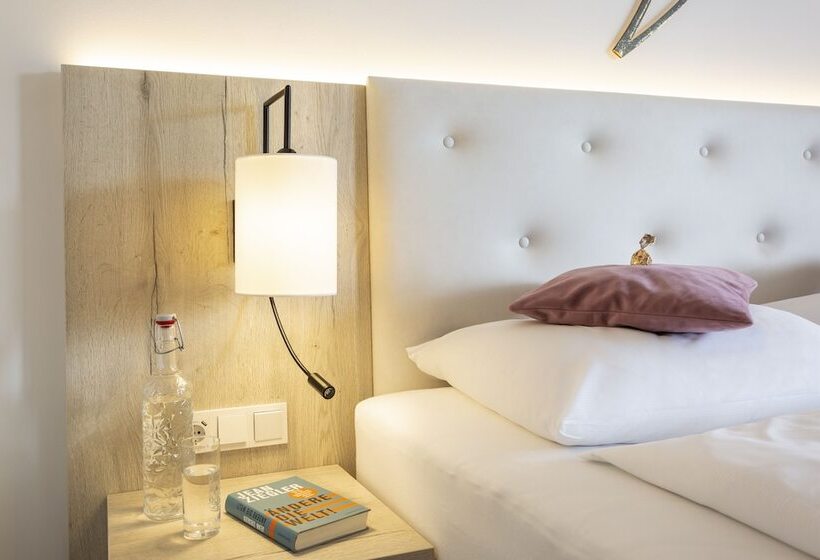 Номер Deluxe с Балконом, Boutiquehotel Bergvilla