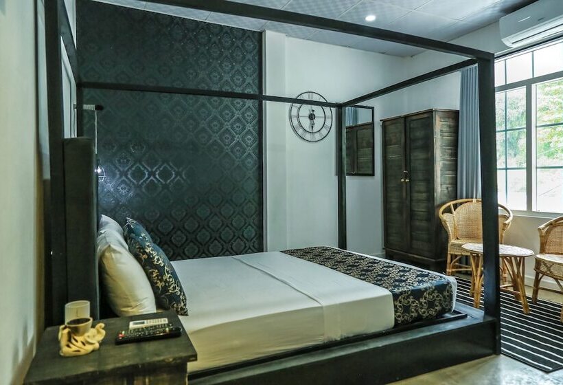 اتاق لوکس, Mintaas