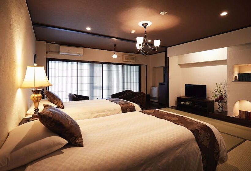 Standard Quadruple Room, Tateshina Shinyu Onsen