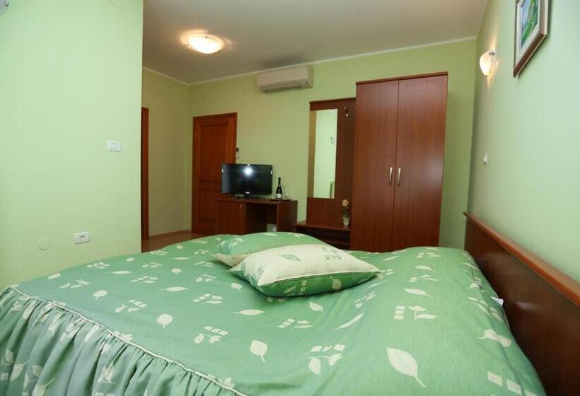 اتاق استاندارد چهار تخته, Rooms Luna Sol