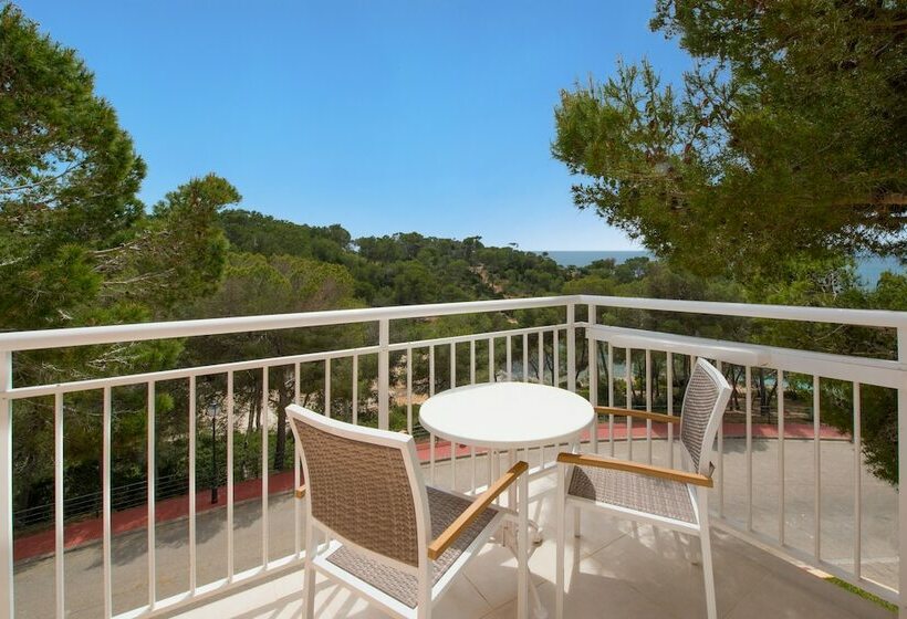 Семейный Номер, Iberostar Waves Club Cala Barca