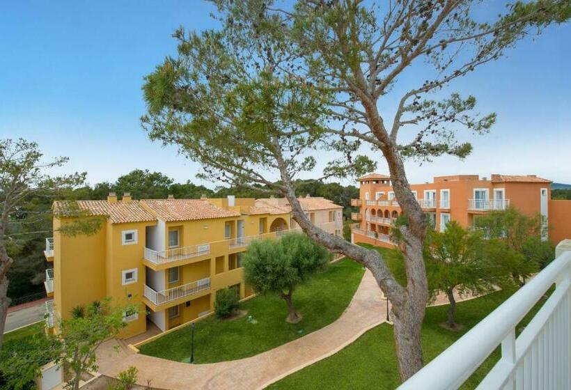 Семейный Номер Вид на Сад, Iberostar Waves Club Cala Barca