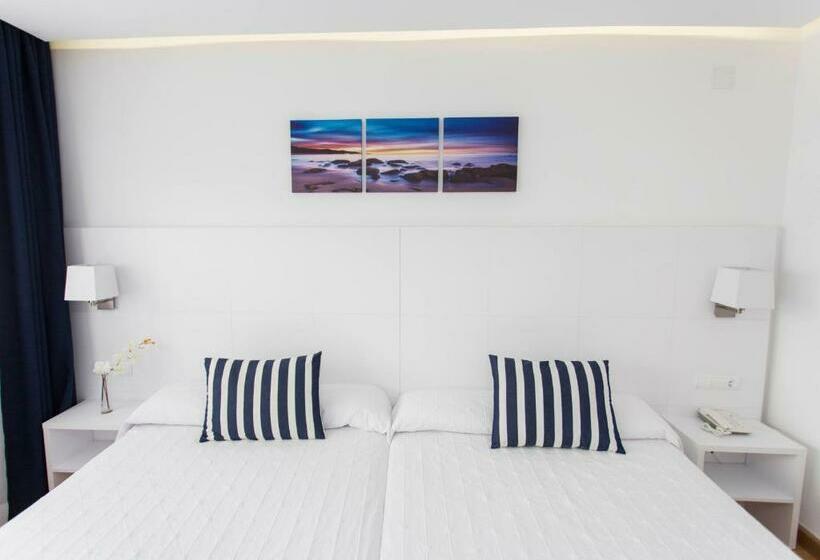 수피리어 룸, Voramar