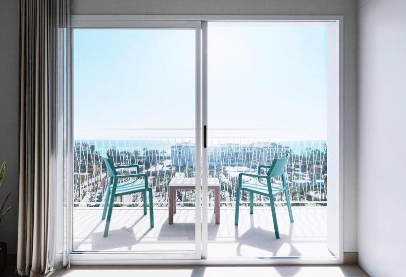 استودیوی استاندارد با چشم‌انداز دریا, Bamblue Boutique Apartments