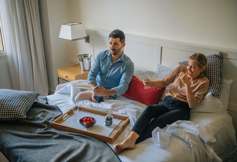 اتاق استاندارد, Gallery Hotel 4 Sup