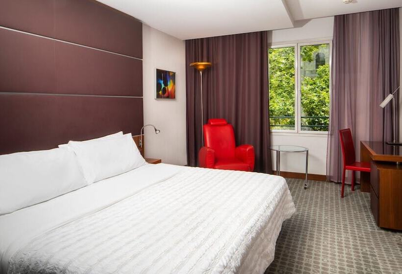 Номер Deluxe, Le Méridien Barcelona